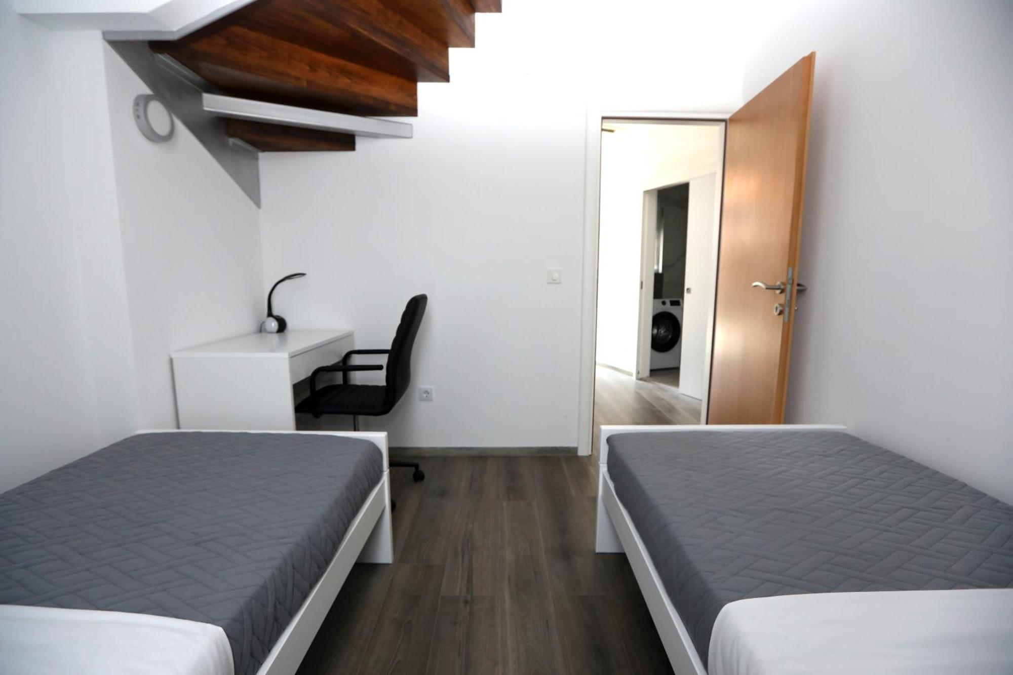 D R Apartments Шибеник Экстерьер фото