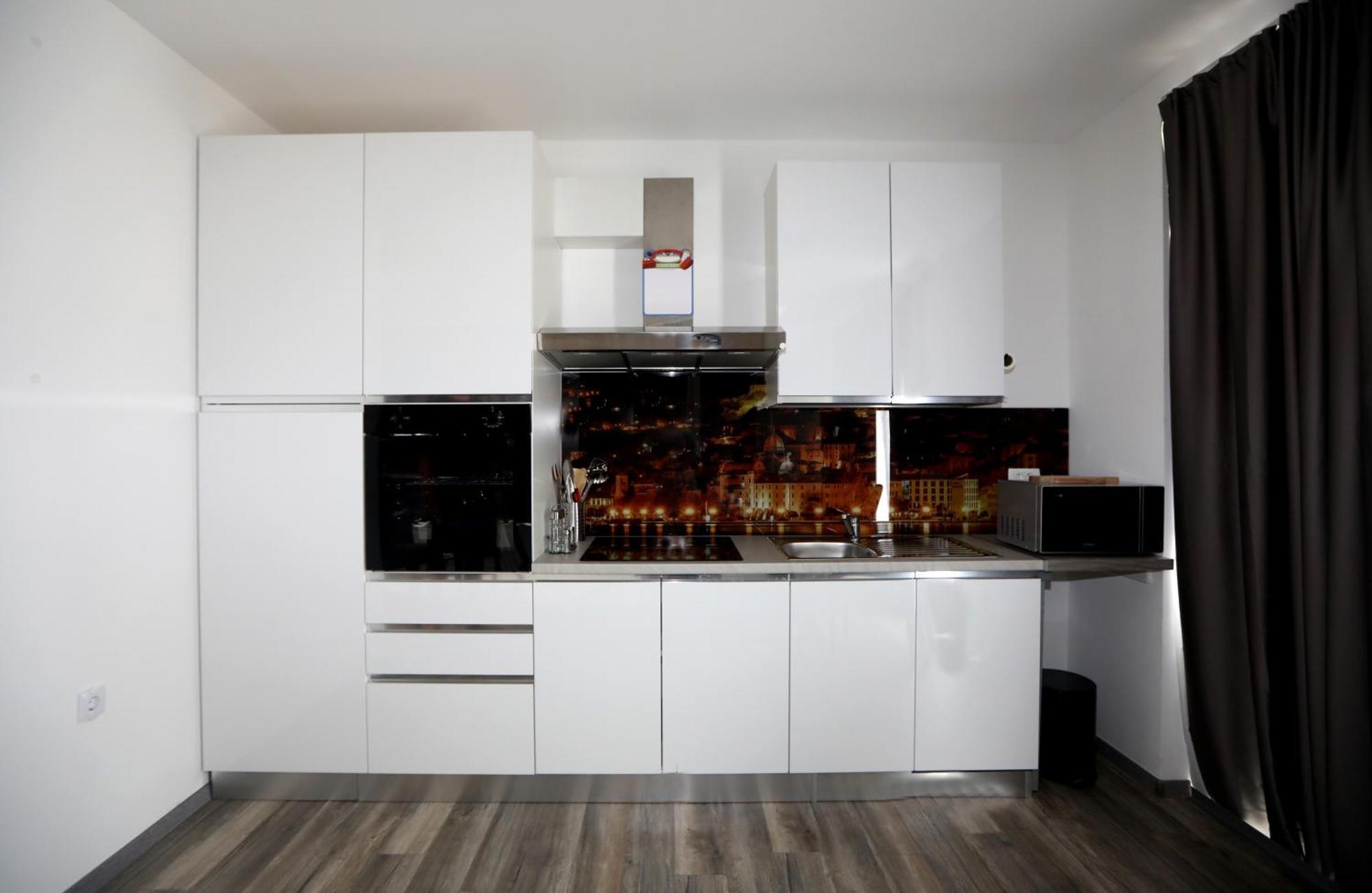 D R Apartments Шибеник Экстерьер фото