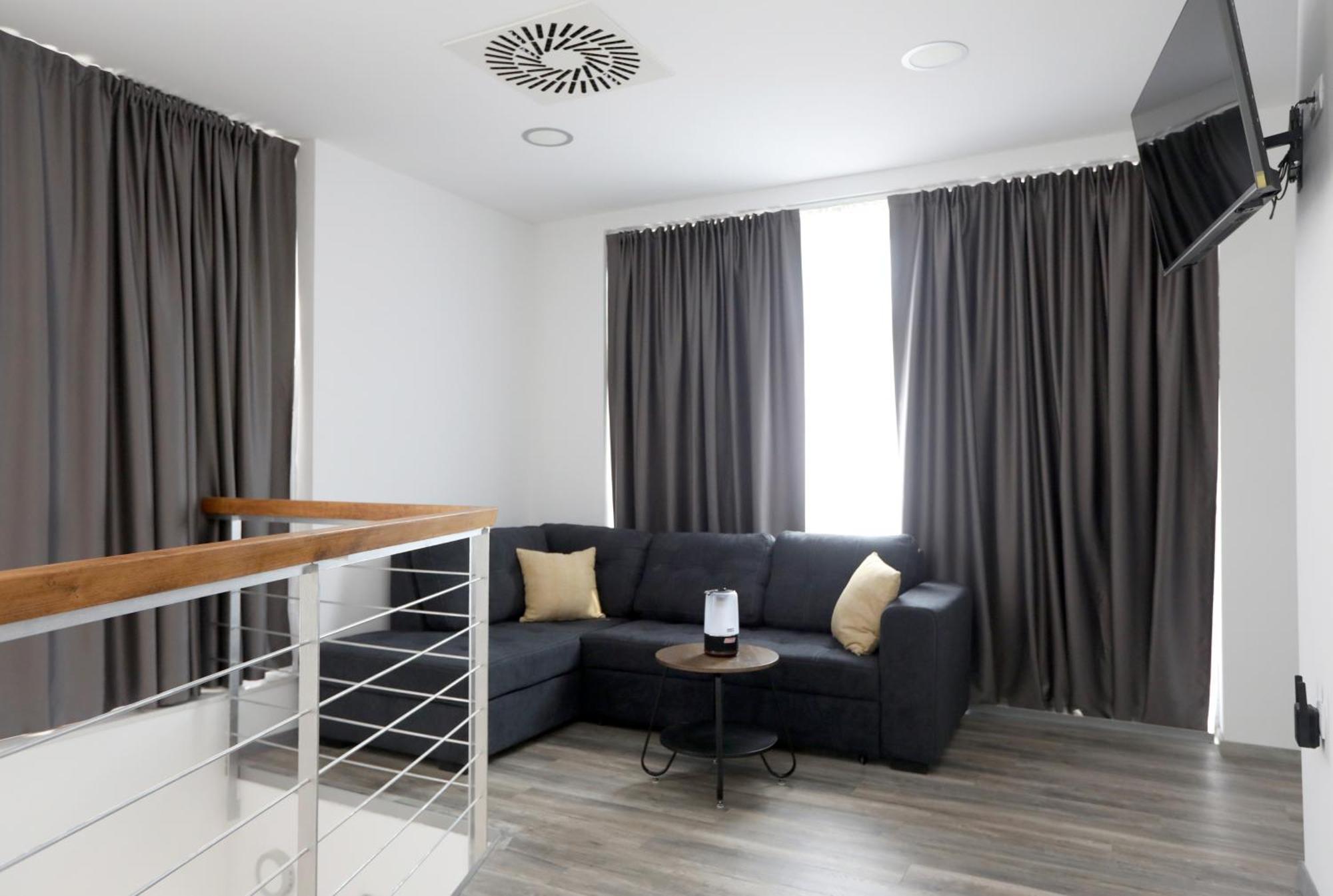 D R Apartments Шибеник Экстерьер фото